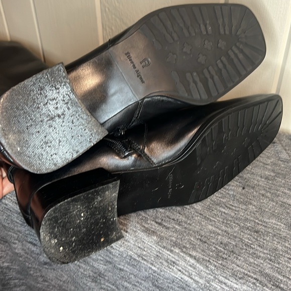 Etienne Aigner Klark Black REAL Leather Boots size 9 - Picture 10 of 14